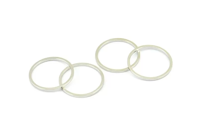 18mm Circle Connectors - 25 Silver Tone Circle Connectors (18x1x1mm) BS 1096 H0573