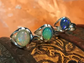 Ethiopian Opal Signe Ring (US 9)