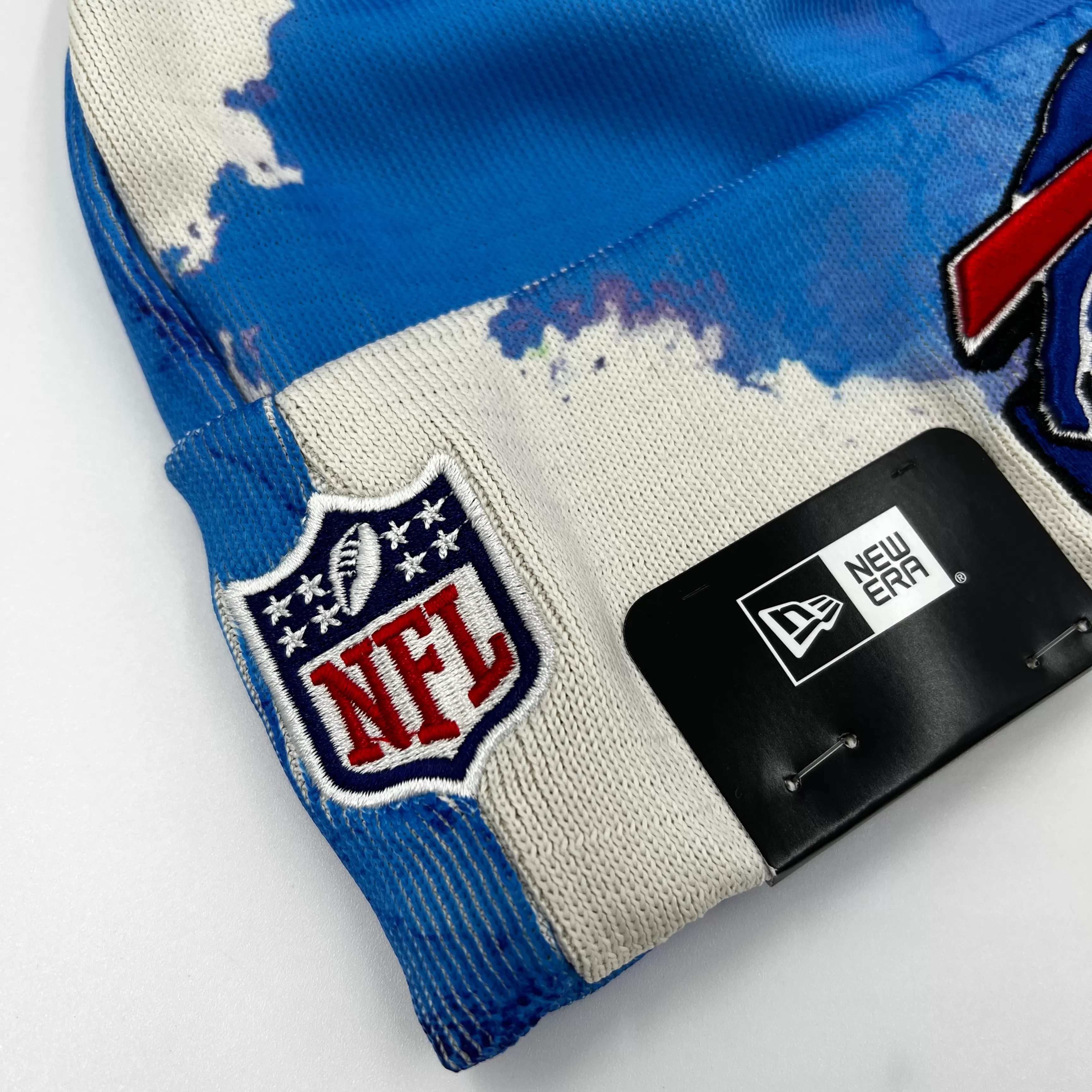 New Era Bills Blue Ink 2022 Sideline Knit Beanie