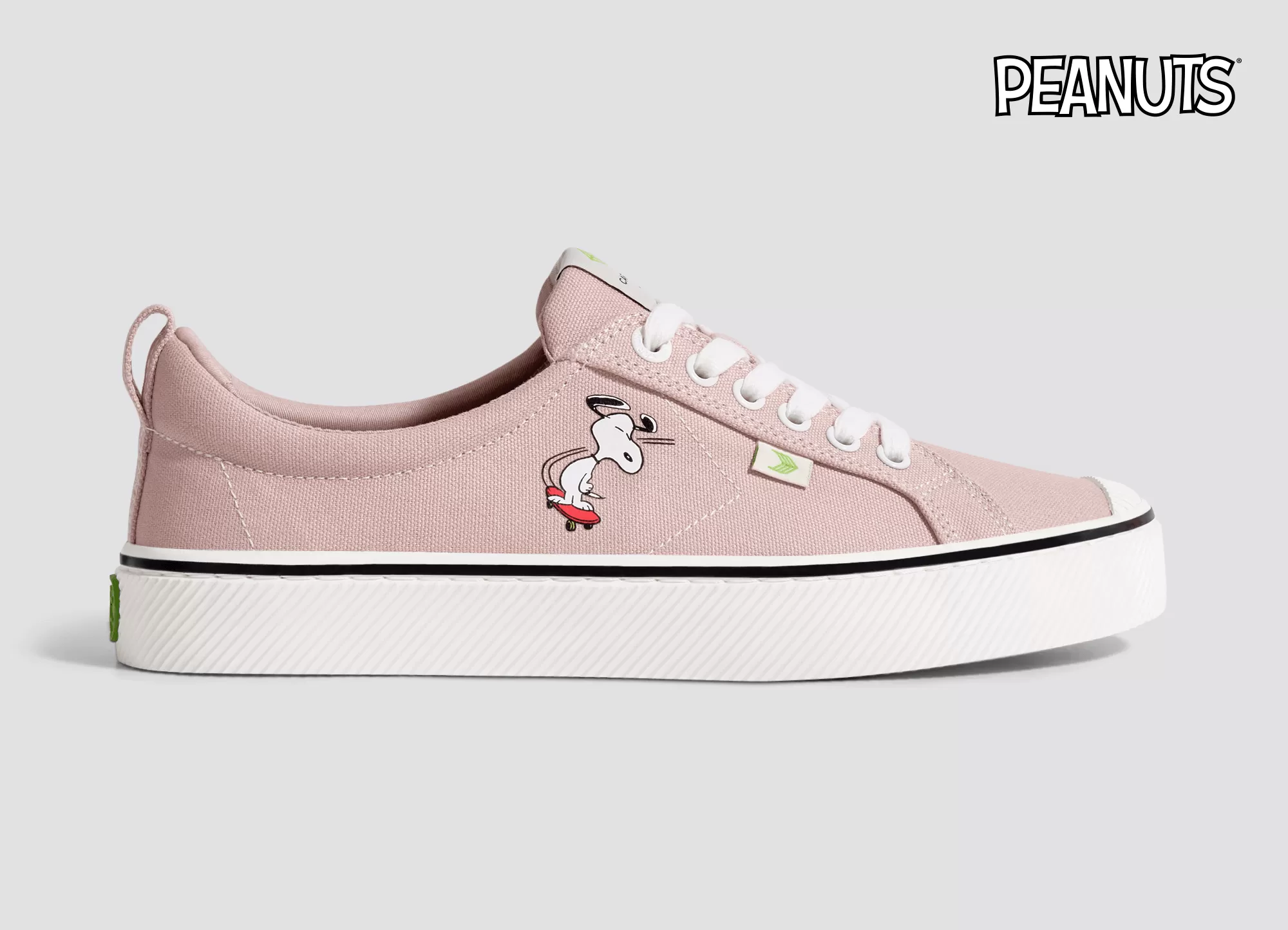 PEANUTS OCA Low Snoopy Skate Rose Canvas Sneaker Women