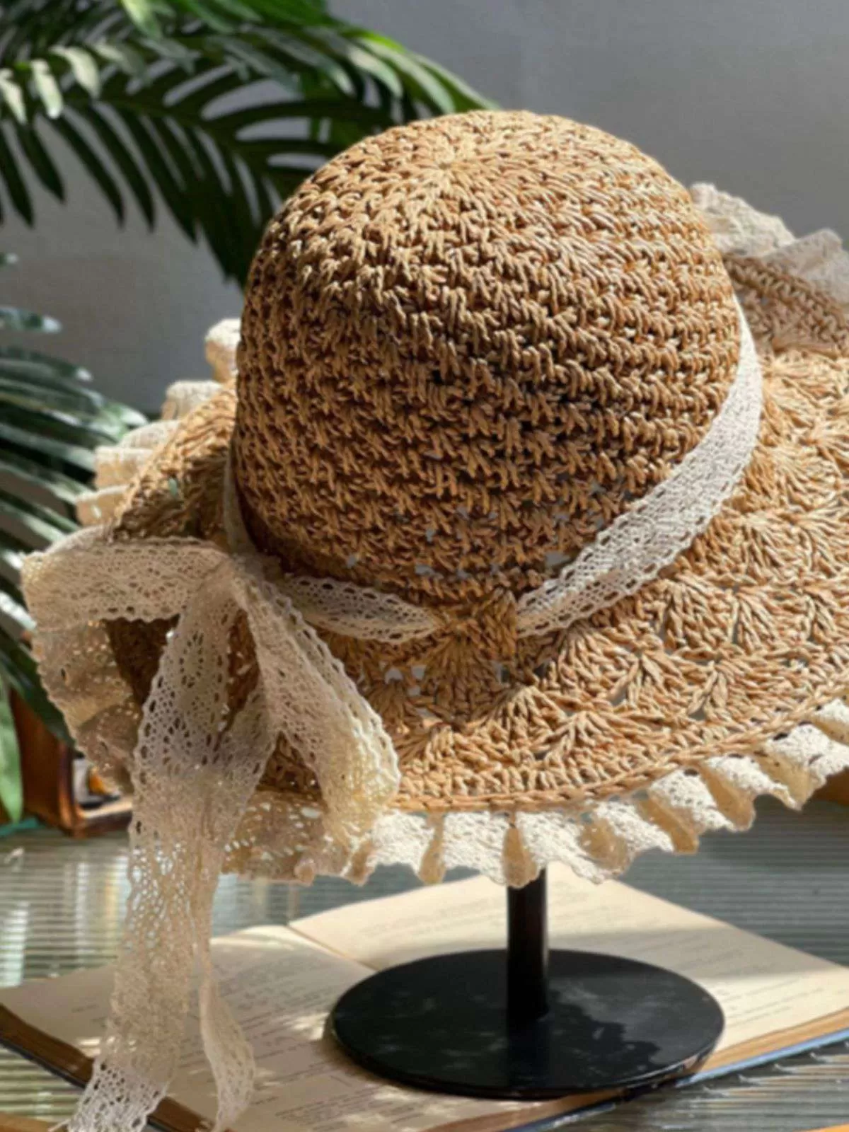 Vintage Knitted Lace Brim Beach Sun Hat